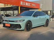 Volkswagen Passat 2024