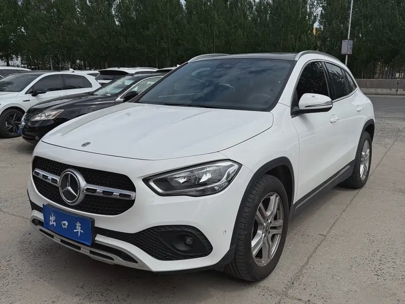Mercedes-Benz GLA-Class