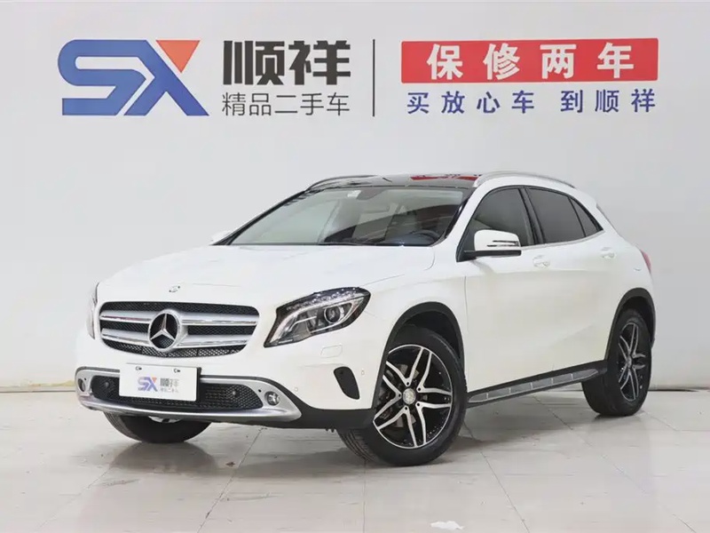 Mercedes-Benz GLA-Class