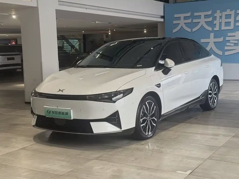 XPeng P5