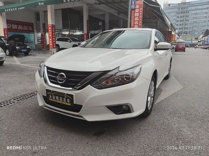 Nissan Teana