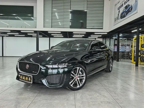 Jaguar XE 2024