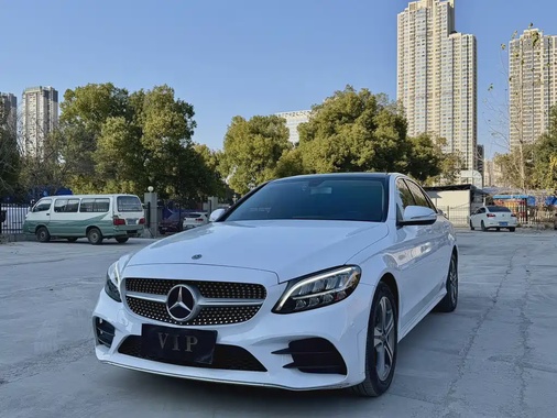 Mercedes-Benz C-Class 2020