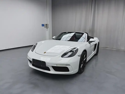 Porsche 718 2016