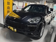 Porsche Macan 2016