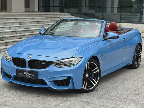 BMW M4 2015
