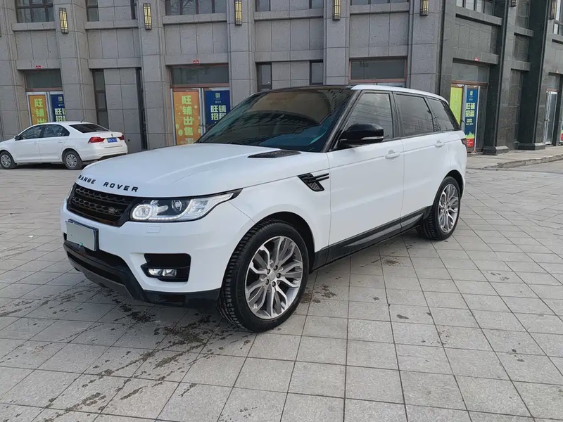 Land Rover Sport