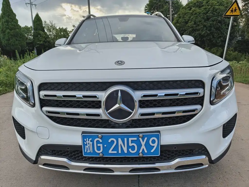 Mercedes-Benz GLB-Class
