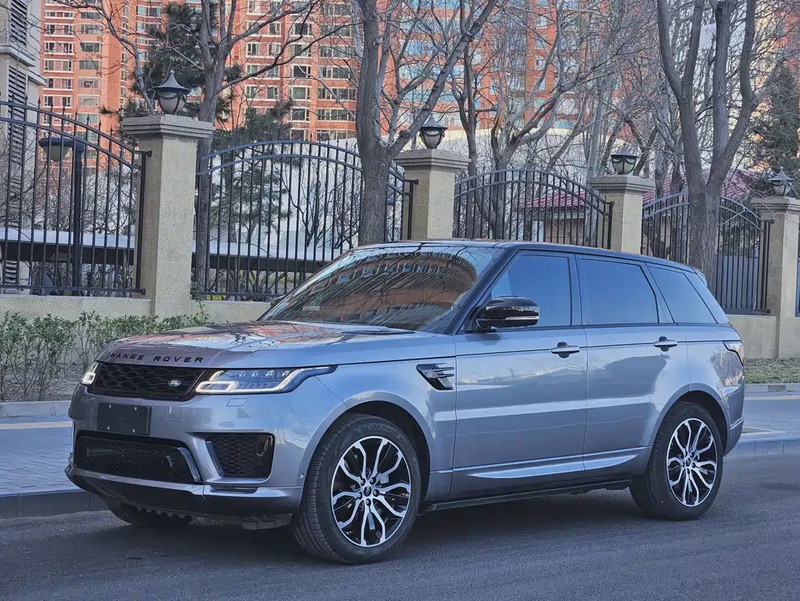 Land Rover Sport