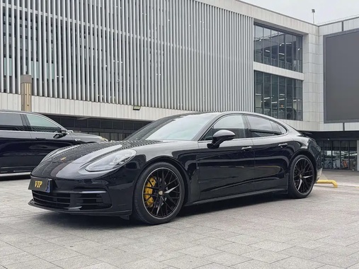 Porsche Panamera 2020