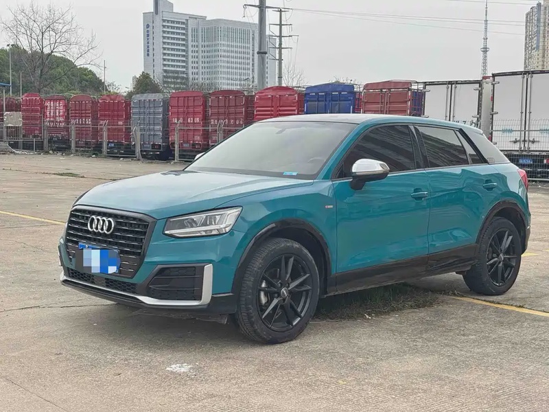 Audi Q2