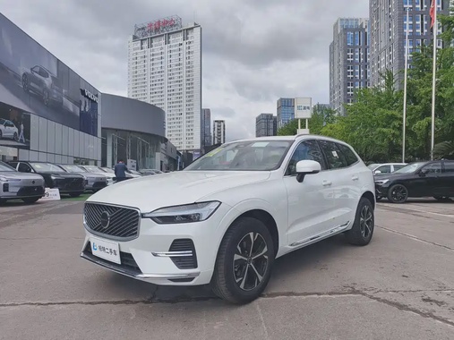 Volvo XC60 2026