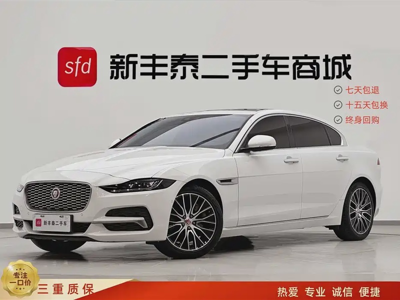 Jaguar XE