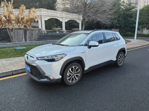 Toyota Frontlander 2023