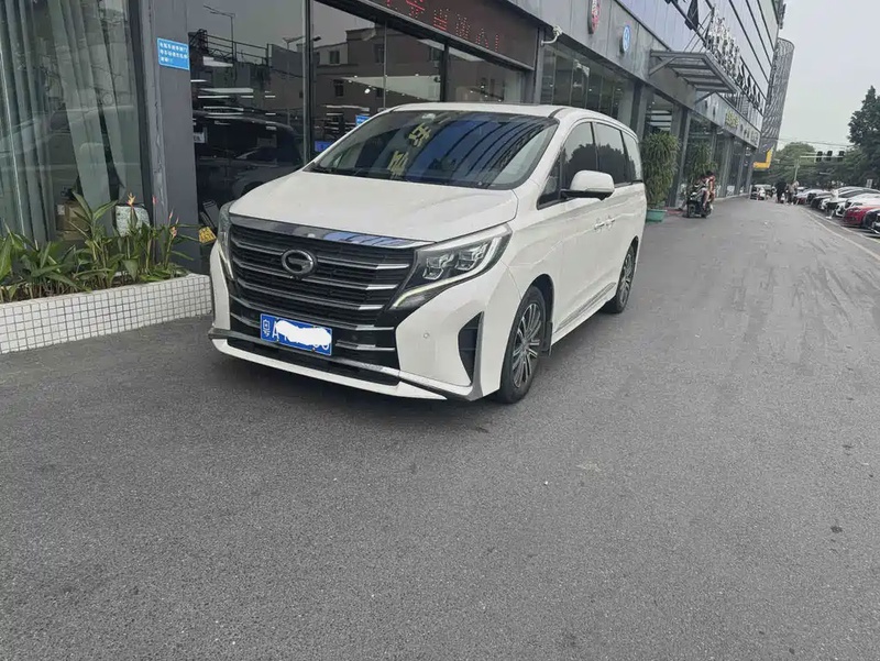 GAC M8