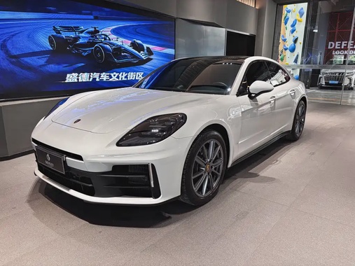 Porsche Panamera 2024