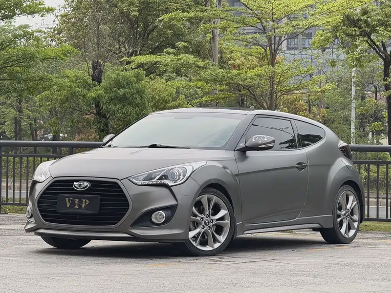 Hyundai Veloster