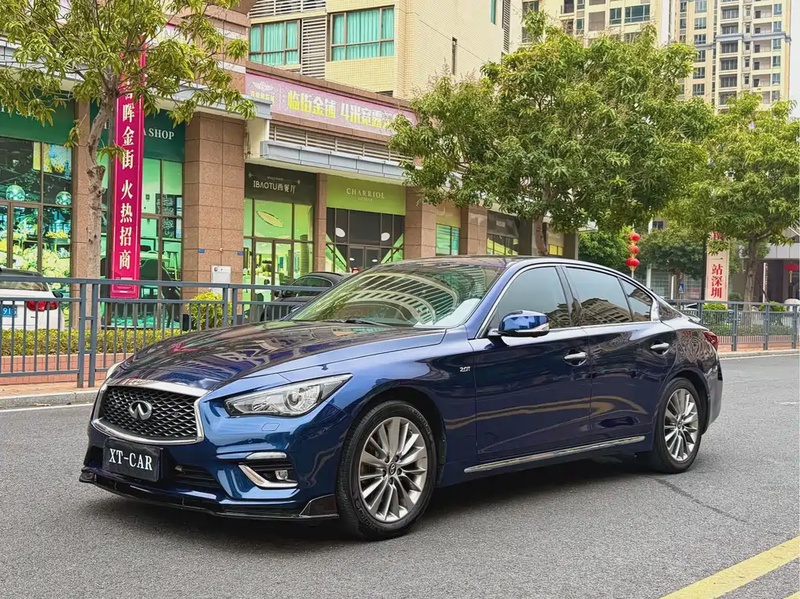 Infiniti Q50