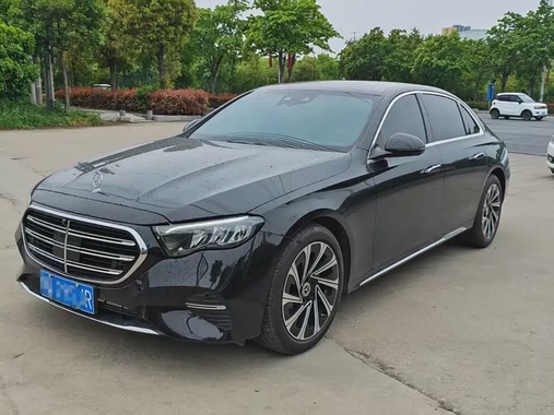 Mercedes-Benz E-Class 2024