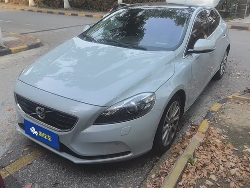 Volvo V40 2014
