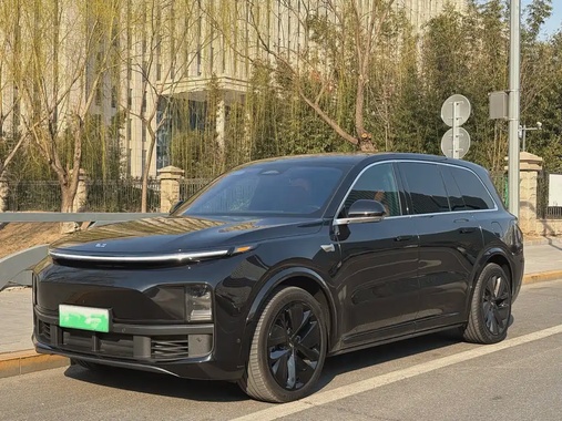 Li Auto L9 2025