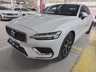 Volvo S60 2022