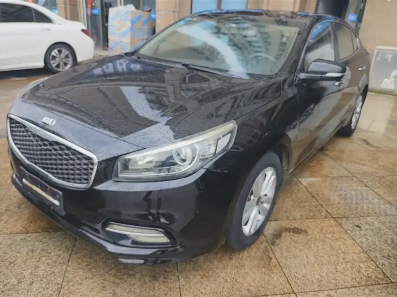 Kia K4