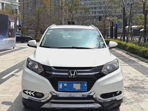 Honda Vezel 2016