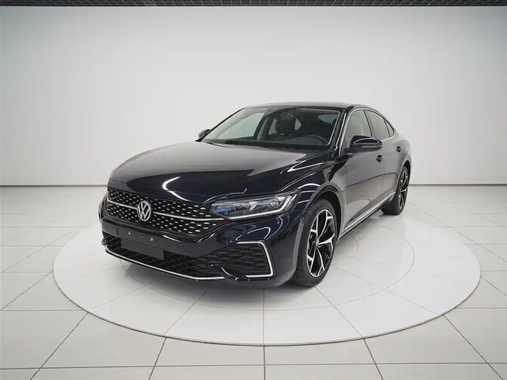 Volkswagen Passat 2025