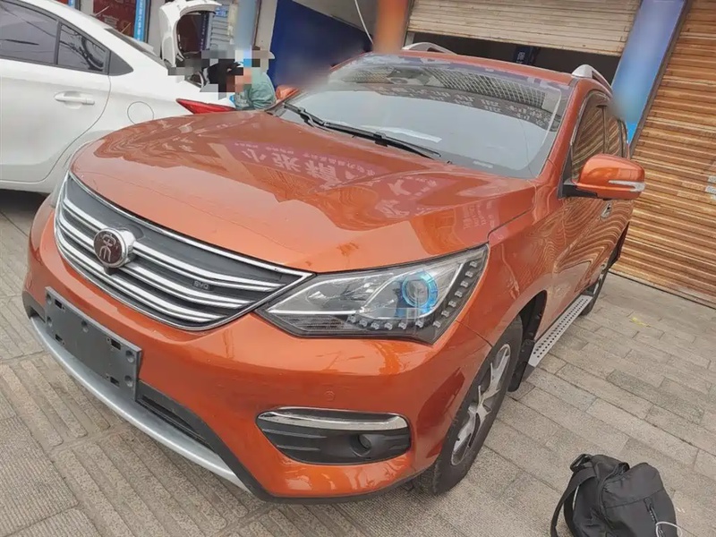 BYD Song