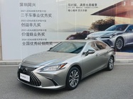 Lexus ES 2022