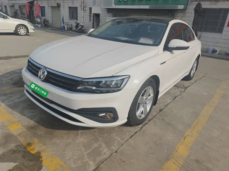 Volkswagen Lamando
