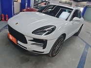Porsche Macan 2020