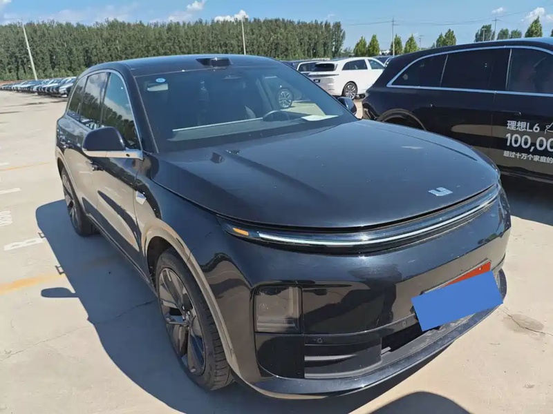 Li Auto L6