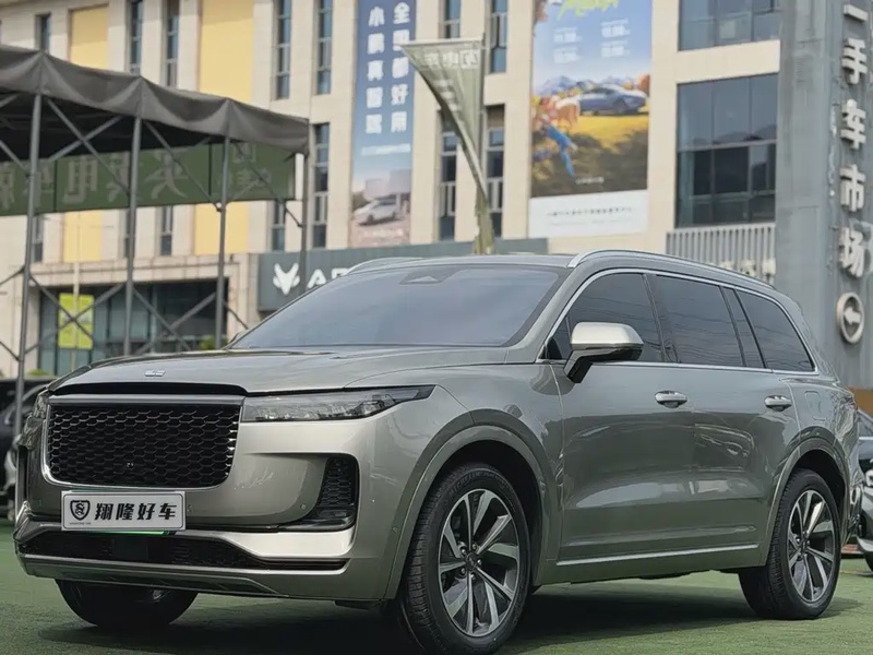 Li Auto ONE