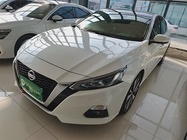 Nissan Teana 2022
