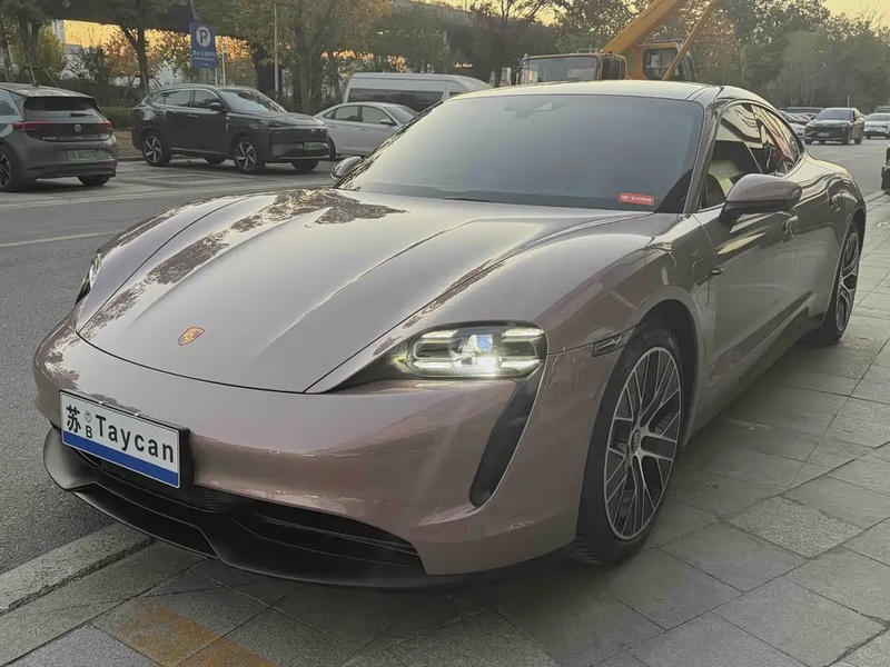 Porsche Taycan