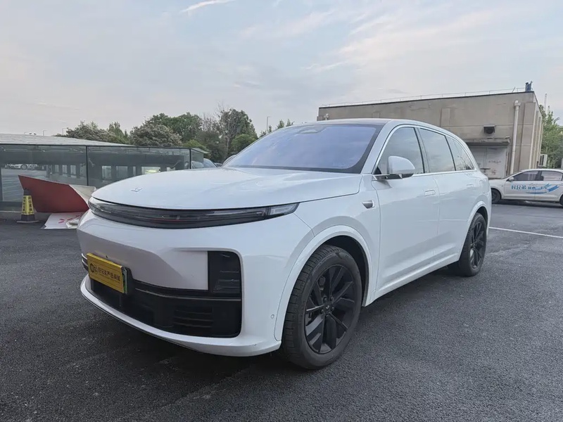 Li Auto L7