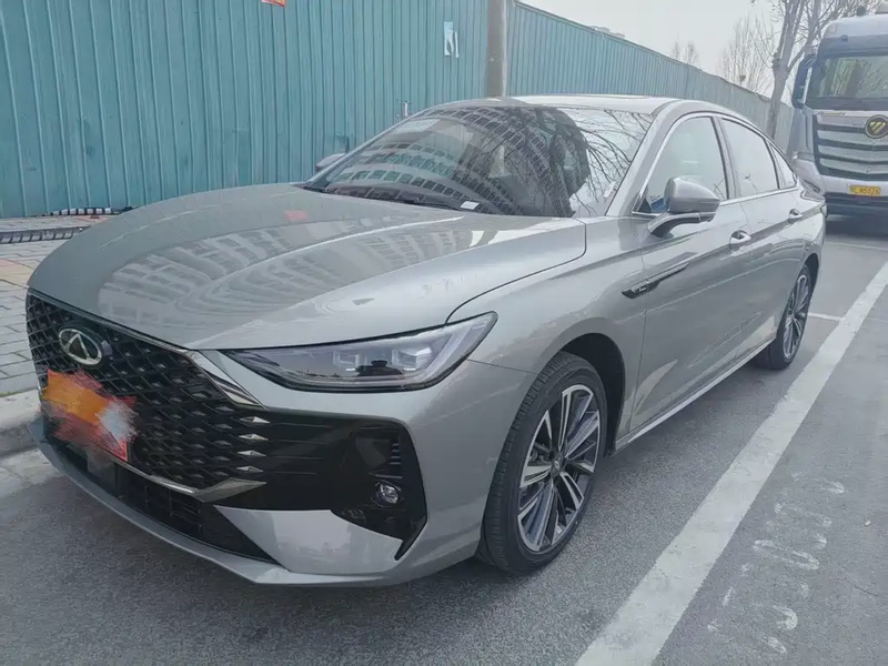 Chery Arrizo 8