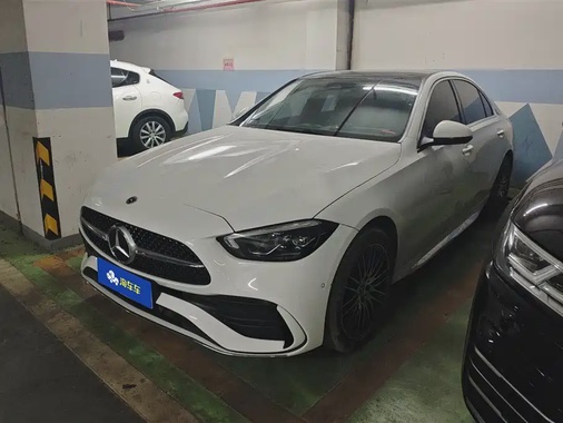 Mercedes-Benz C-Class 2025