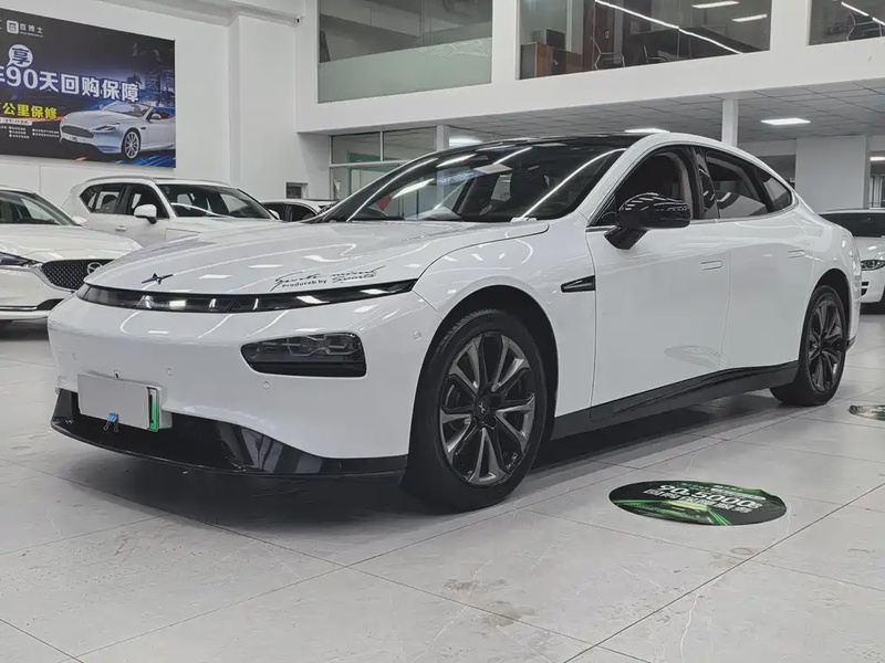 XPeng P7