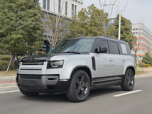 Land Rover Defender 2022