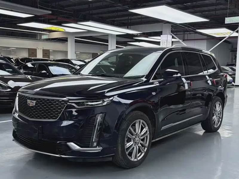 Cadillac XT6