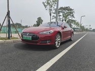 Tesla Model S 2015