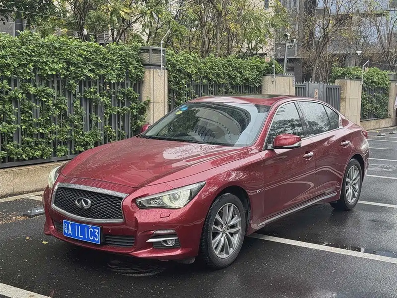 Infiniti Q50