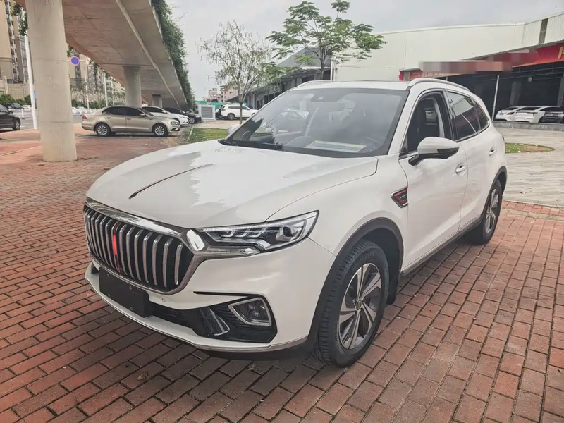 Hongqi HS5