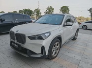 BMW iX1 2024