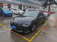 Lexus ES 2023