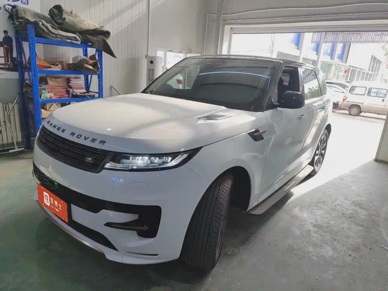 Land Rover Sport