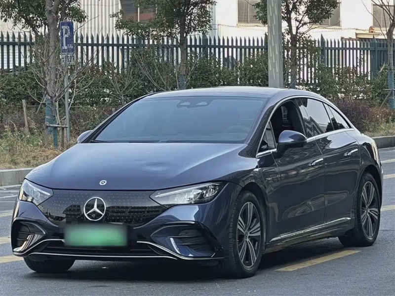 Mercedes-Benz EQE